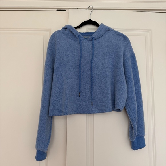 Zella Plush Cropped Hoodie | Light Blue Fleece Sweatshirt (Size M) - Picture 1 of 3